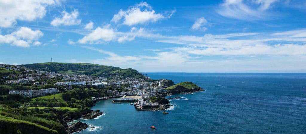 Photo of Ilfracombe by Nick Sexton on Unsplash